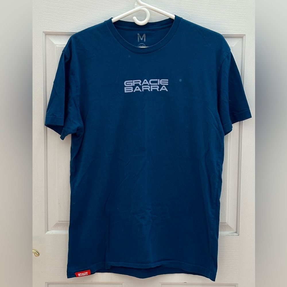 Gracie Barra Men’s short sleeve tee.